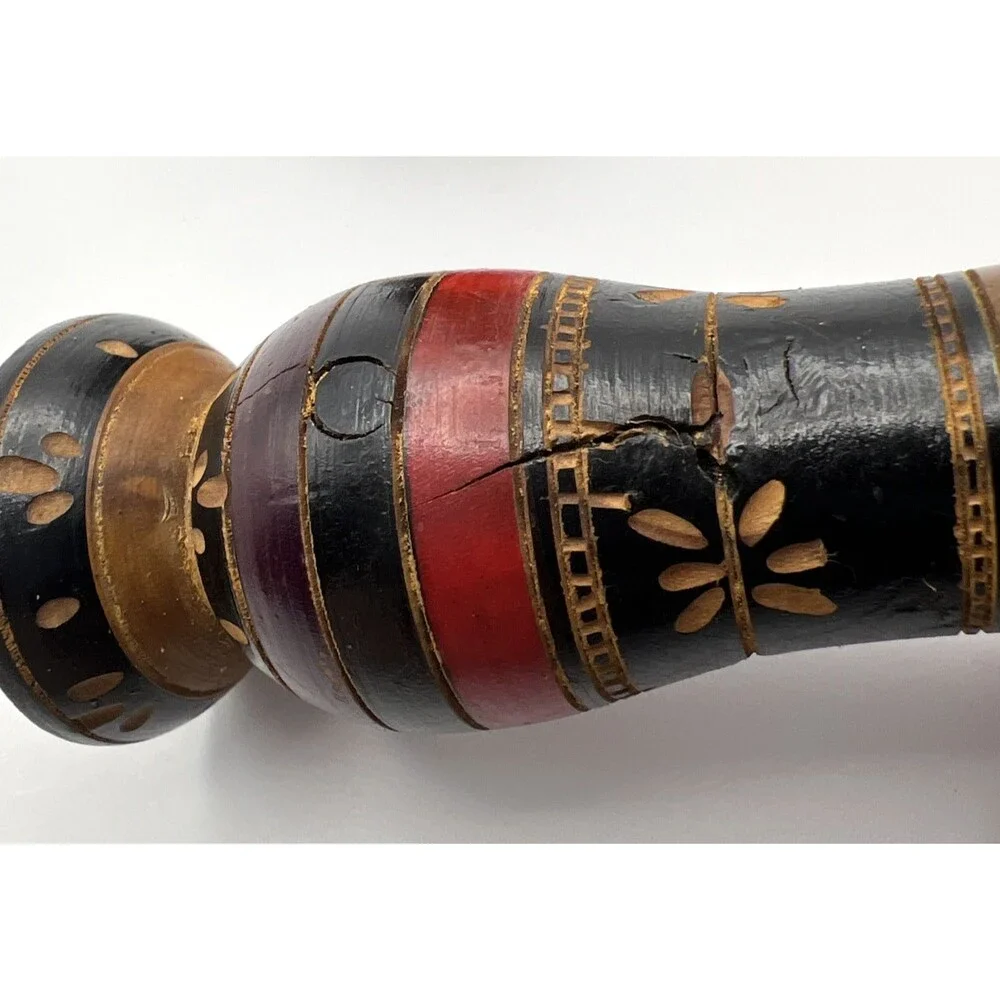Vintage Salt/Pepper Shakers From Mexico Wooden, is Some Cracking